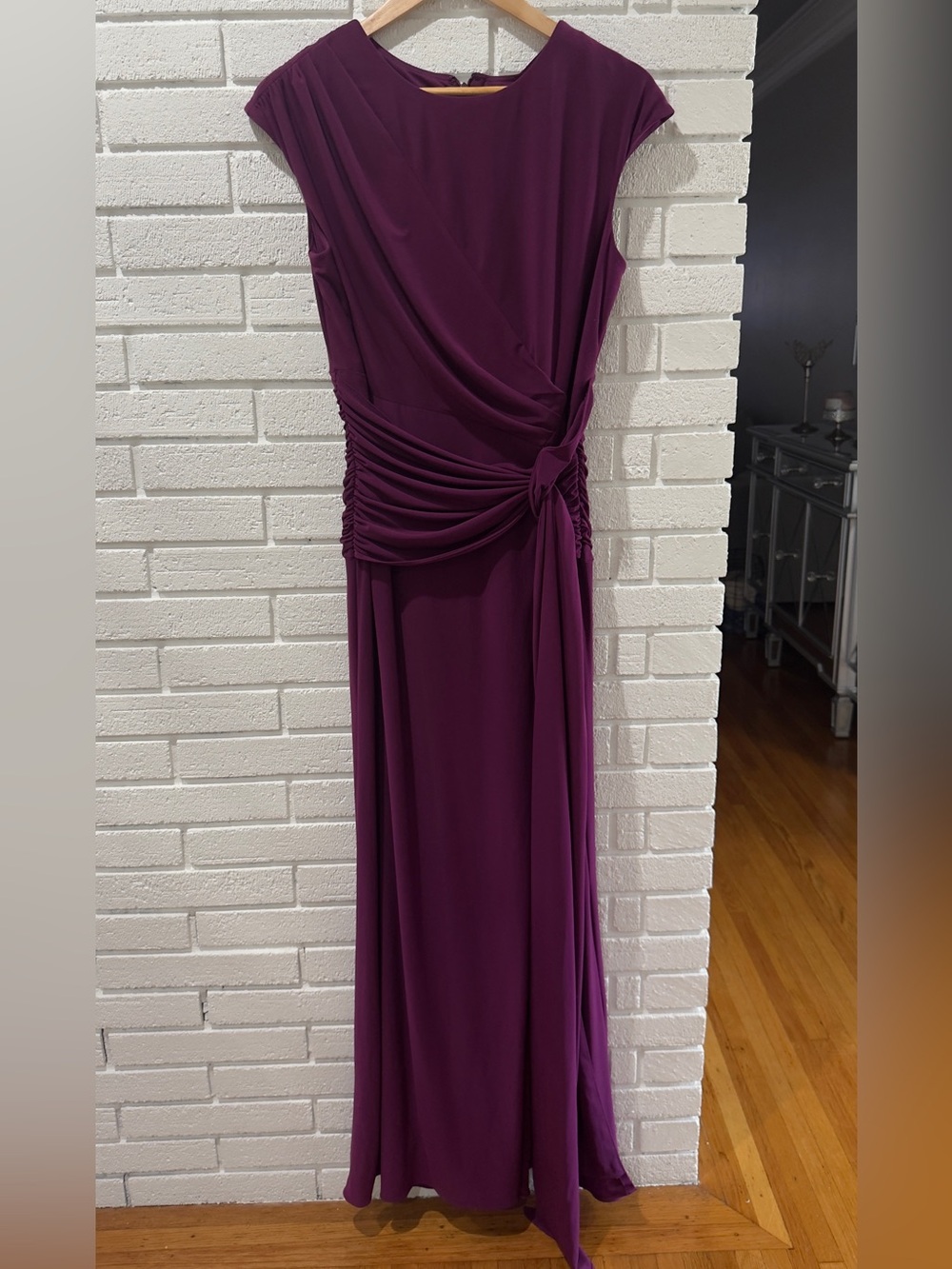 Women's BA Nites Sleeveless Side Knot Long Dress Size 10 NWOT small flaw